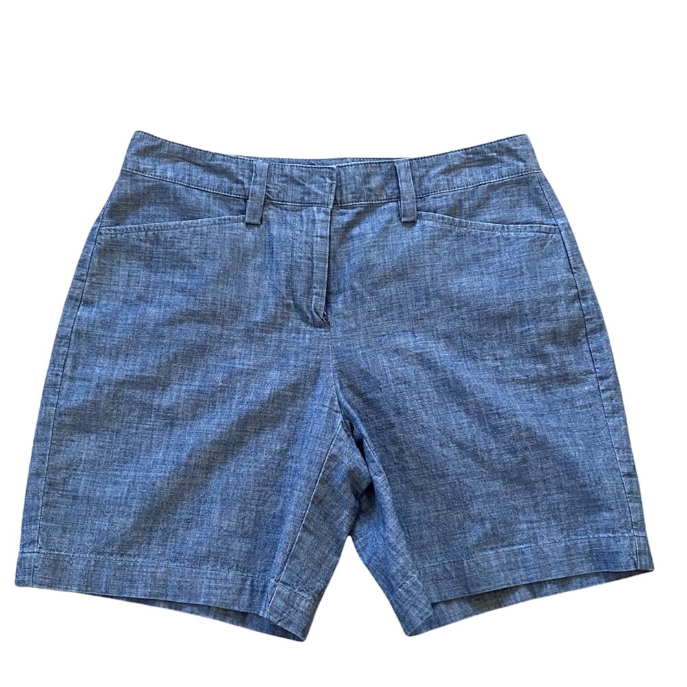 LANDS END Ladies Chambray Shorts Size 2